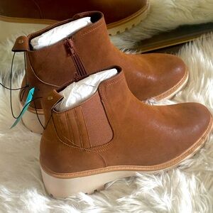 Camel chunky booties -11